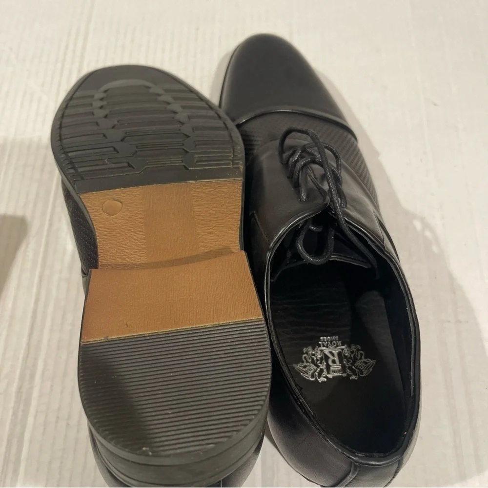 Men's Black Leather Lace-Up Dress Shoes
